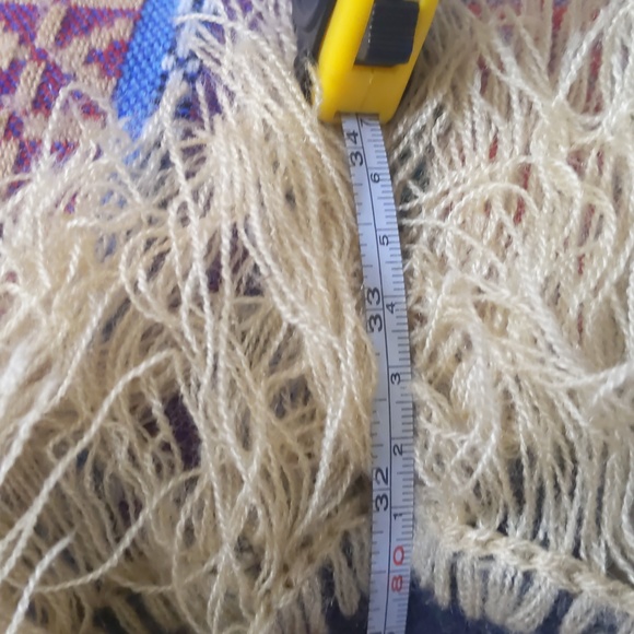 Alpaca Wool Poncho - Picture 3 of 4